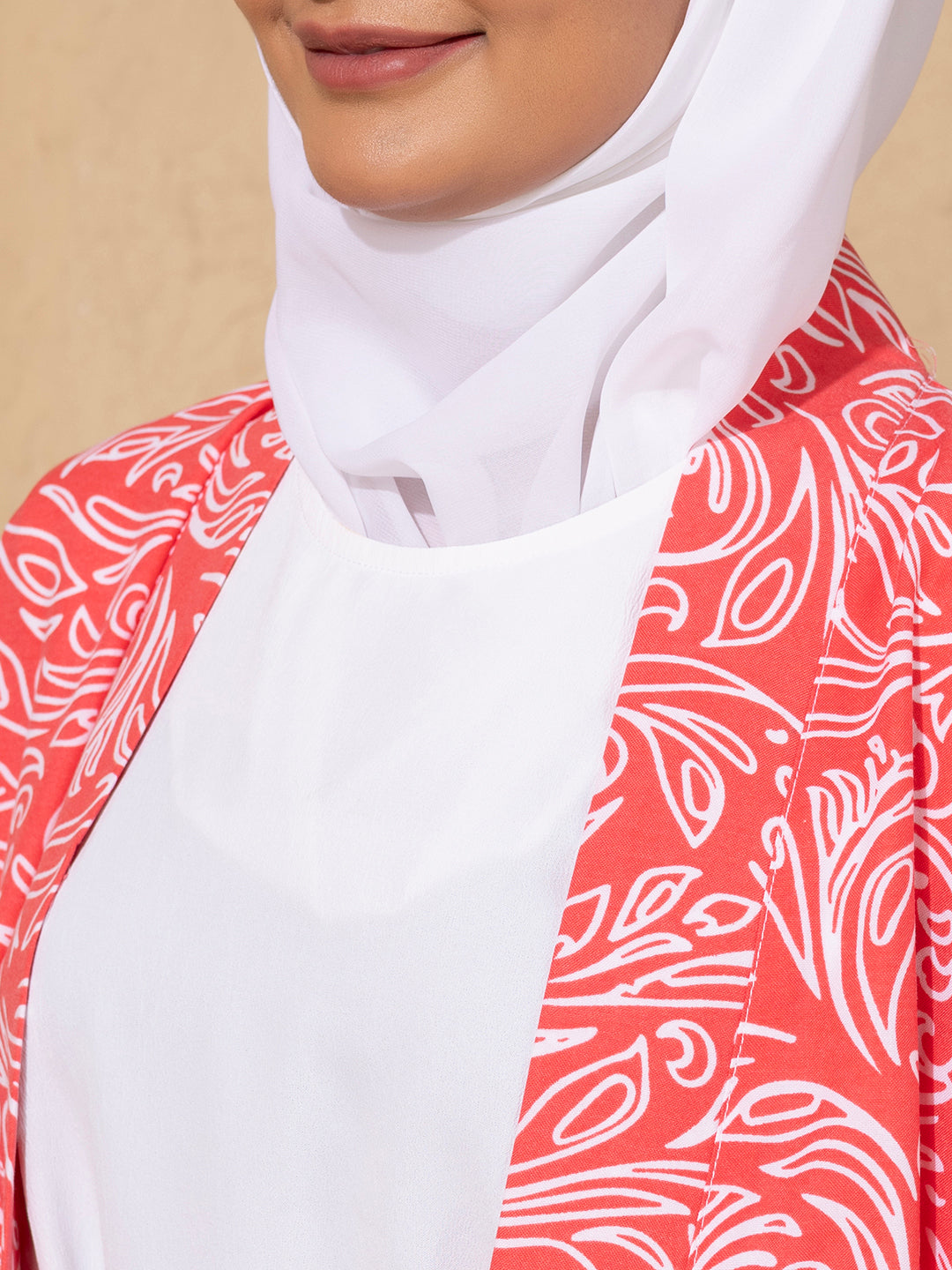 Elegant Pink & White Printed Kimono Set with inside slip and scarf
