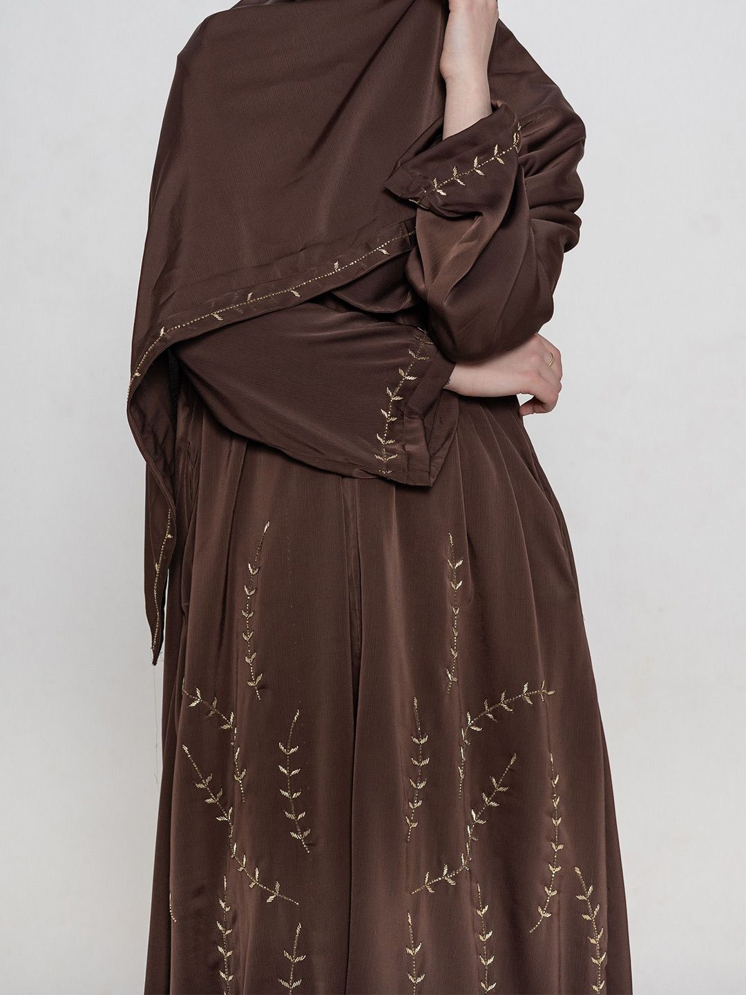 Embroidered Abaya With Scarf
