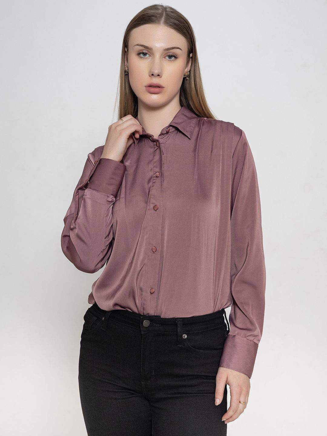 Women Comfort Regular Fit Spread Collar Solid Casual Shirt