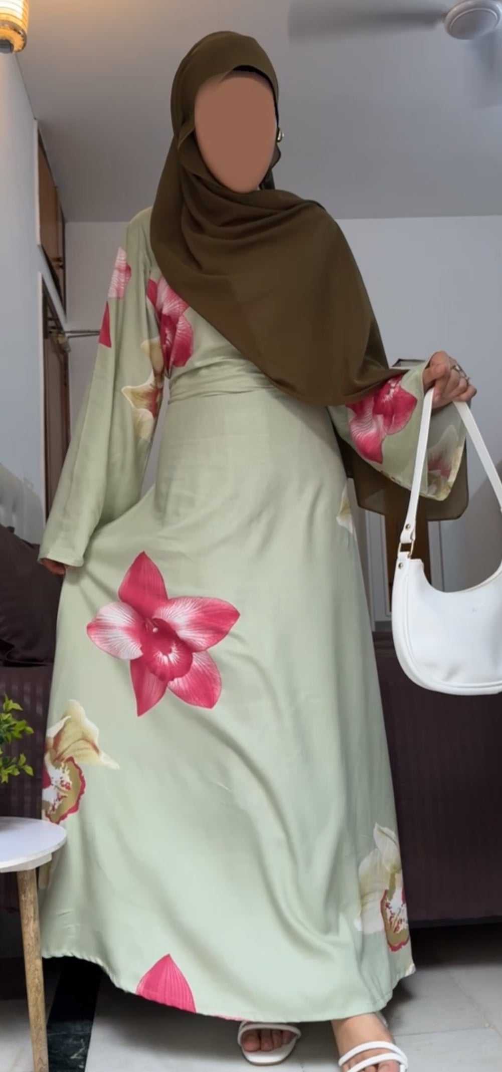 Elegant Floral Maxi Dress – Sage Green