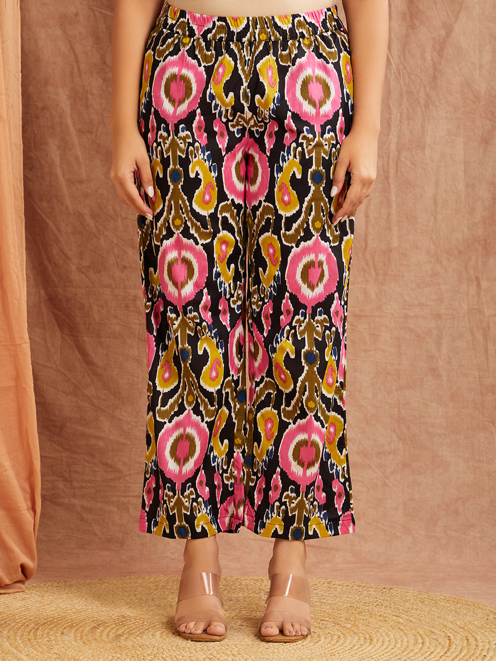 Vibrant Printed Co-Ord Set – Bold & Beautiful Two-Piece Ensemble