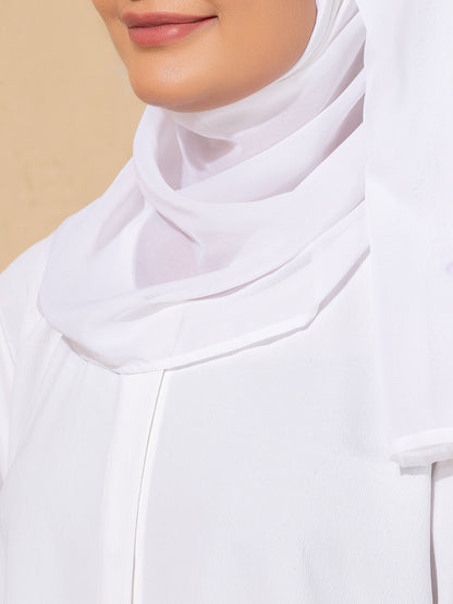 White Embroidered Abaya with elasticated Sleeves – Elegant & Lightweight Modest Wear