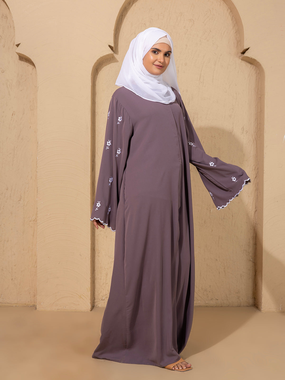 Dusty Mauve Embroidered Abaya with Scallop Detailing