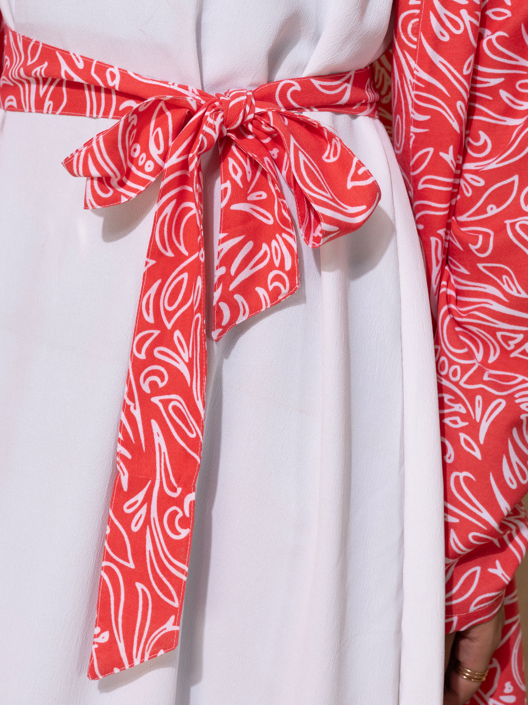 Elegant Pink & White Printed Kimono Set with inside slip and scarf