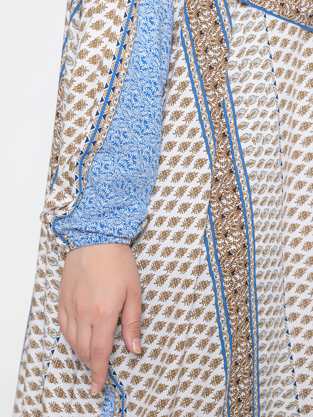 SANASH Collections Printed  Burqa With Scarf