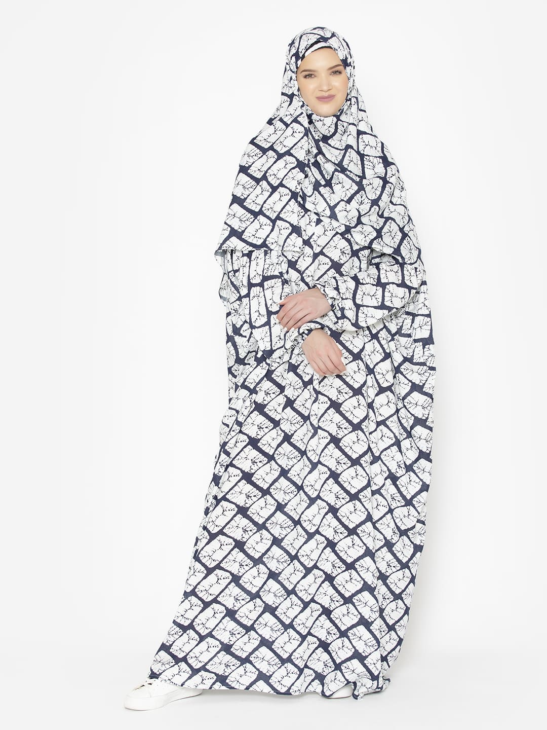 Printed Poppy Charming Prayer Gown