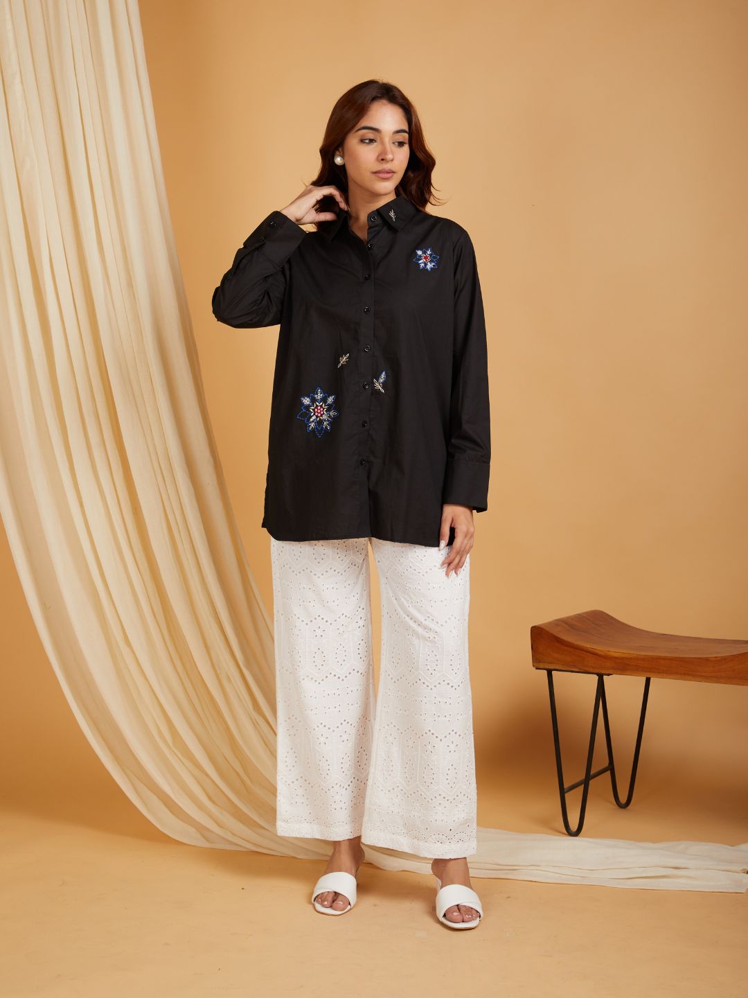 SANASH Collections Women Comfort Black Printed Casual Shirt
