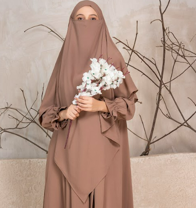 Minimalist Full-Coverage Khimar – Camel Brown