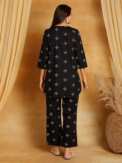 Black Embroidered Viscose Linen Kurta with Pants- Set of 2
