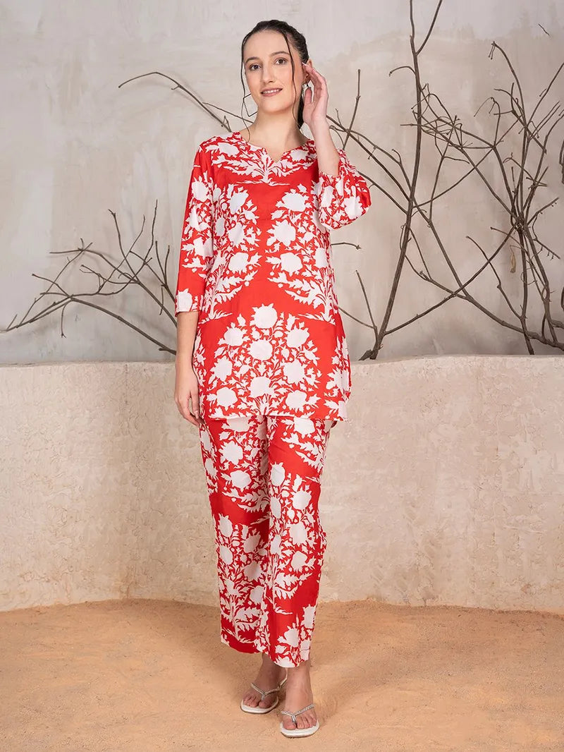 Red White Printed Cotton Kurta with Pants- Set of 2