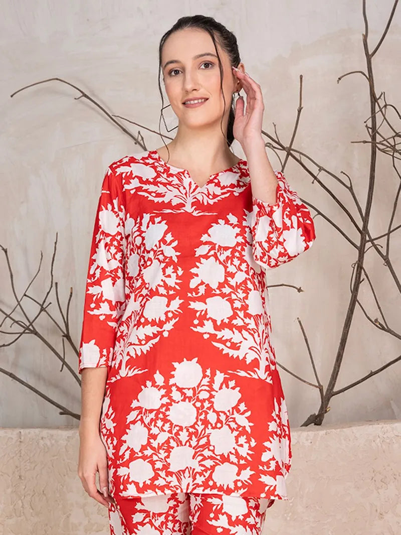 Red White Printed Cotton Kurta with Pants- Set of 2